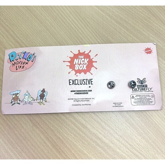 ROCKO'S MODERN LIFE "FLU-IN-U-ENZA" ENAMEL PIN SET (2‎ PC) - Picture 4 of 5